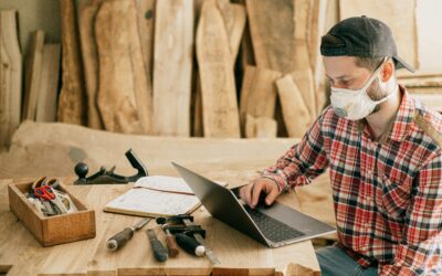 Using Technology to Stay Organized on the Job Site